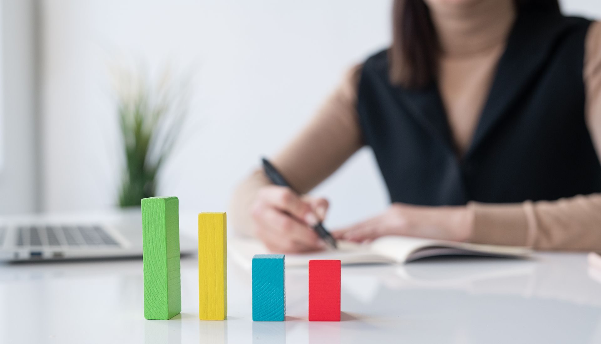 Tariffe per gas ed energia elettrica in calo: risparmi automatici in bolletta.